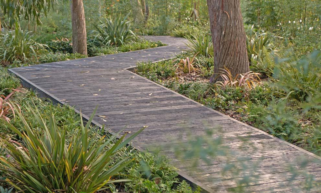 Composite decking at Kew Gardens